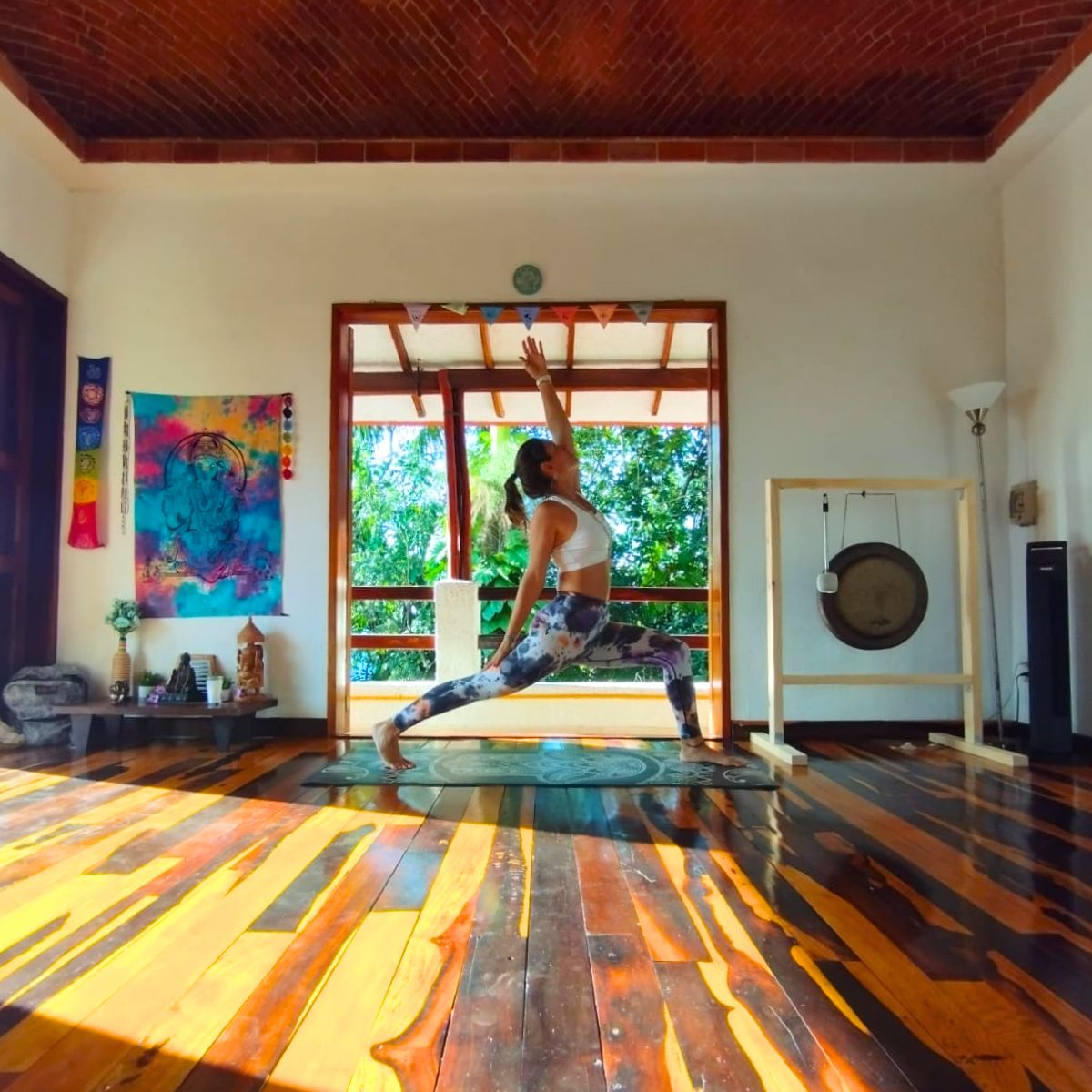 Aguru Yoga Shala Cancun - clases regulares  yoga - hatha yoga